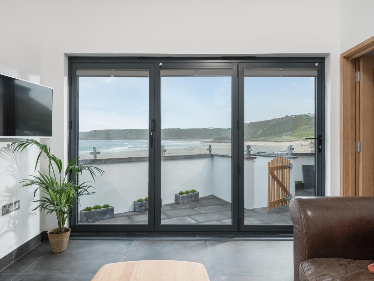 The Old Beach Store Sennen Cove Exterior photo